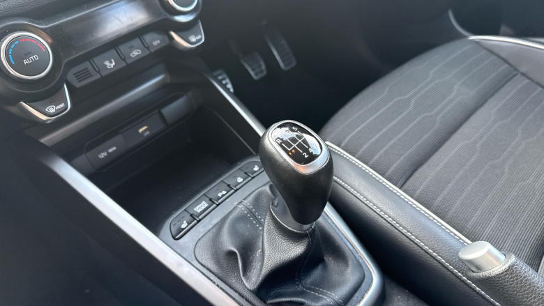 Kia Stonic 1.0T GDi 48V GT-Line S 5dr Petrol Estate